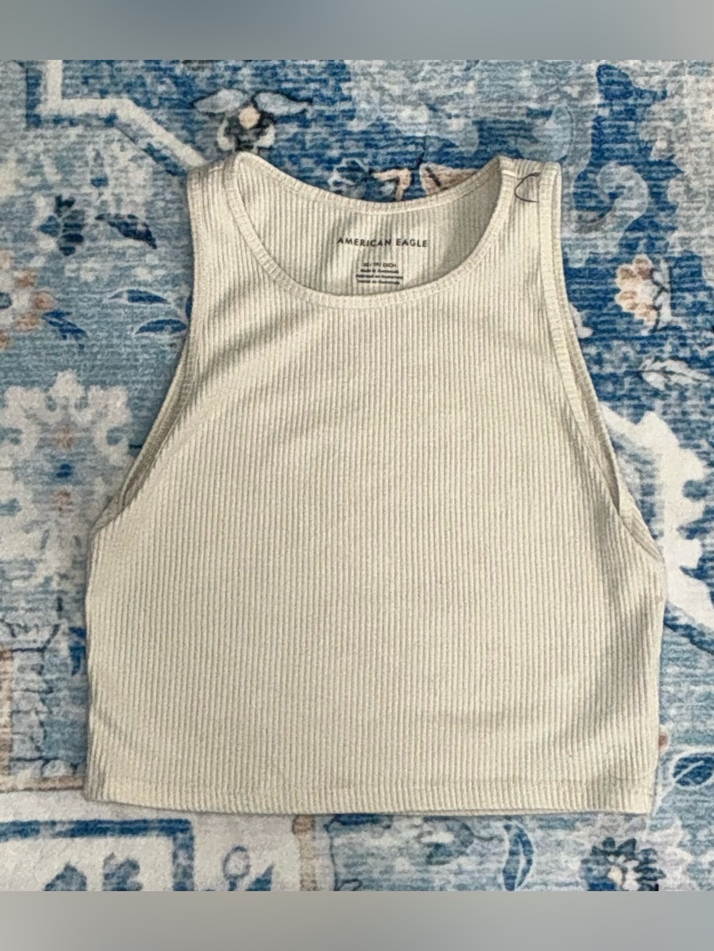 American Eagle Outfitters Cream Ribbed Crop Tank